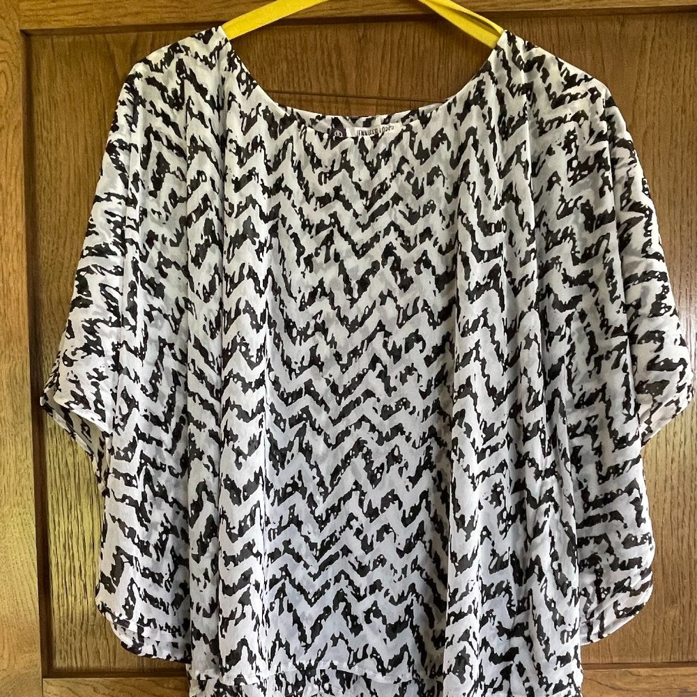 Flowy J Lo Top
